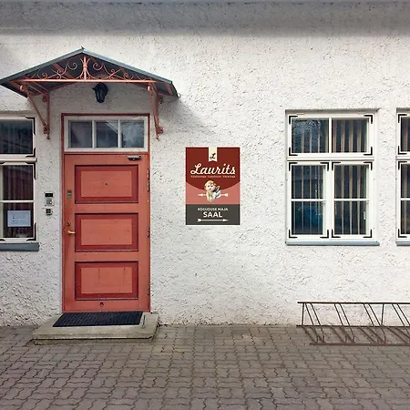 Laurits Guest house *