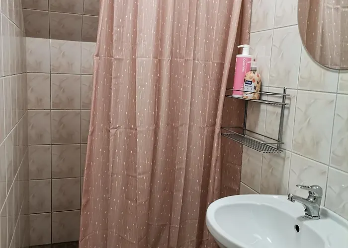 Laurits * Kuressaare